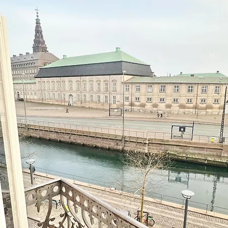 Luxury 176 M2 Water View *