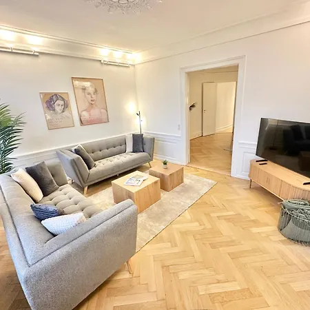 Luxury 176 M2 Water View