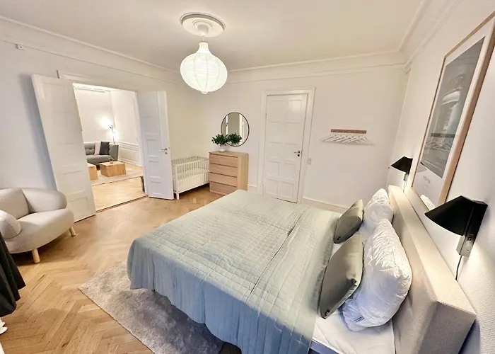 Luxury 4 Bedrooms 176 M2 Water View Location * Copenhague