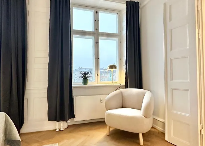 Appartement Luxury 4 Bedrooms 176 M2 Water View Location